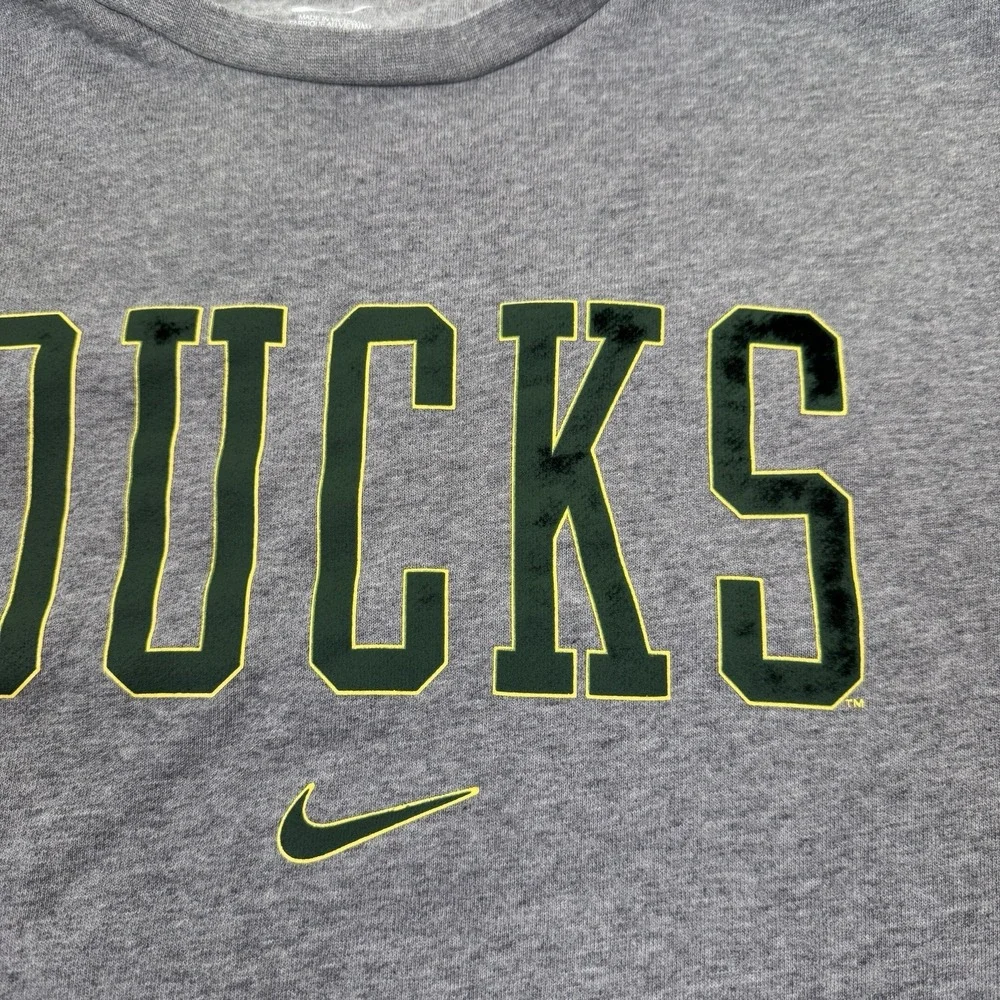 Nike Oregon Ducks  Sweatshirt Mens XL Gray College Center Swoosh Football - Picture 2 of 7
